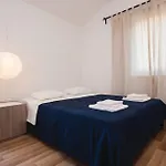 Fluctus Brodarica (Sibenik-Knin)