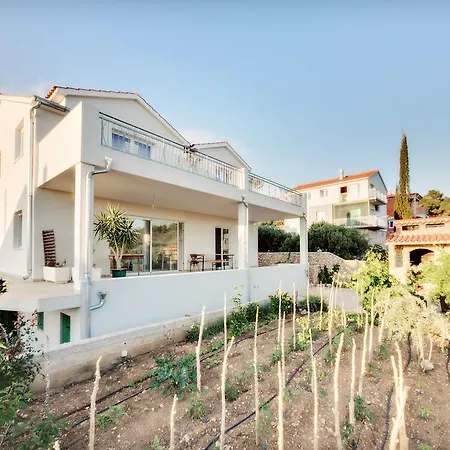 Fluctus Апартаменты